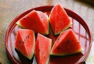 吃瓜不吐橙子皮,揭秘娱乐圈的甜蜜与苦涩