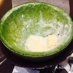 喝中药可以吃冰哈密瓜吗,中药期间可否享用冰哈密瓜?